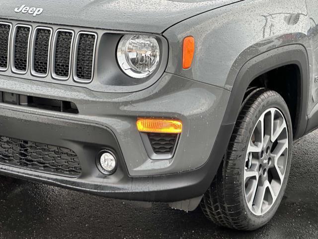 new 2022 Jeep Renegade car, priced at $28,995