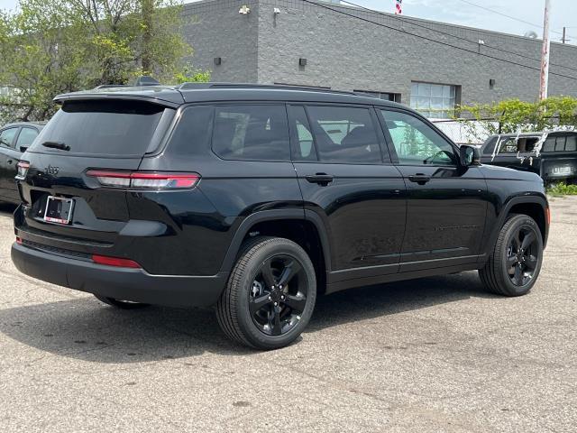 new 2024 Jeep Grand Cherokee L car, priced at $49,354