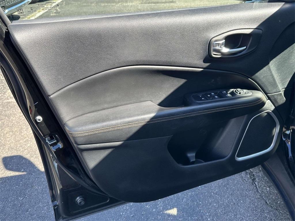 used 2020 Jeep Compass car, priced at $20,755