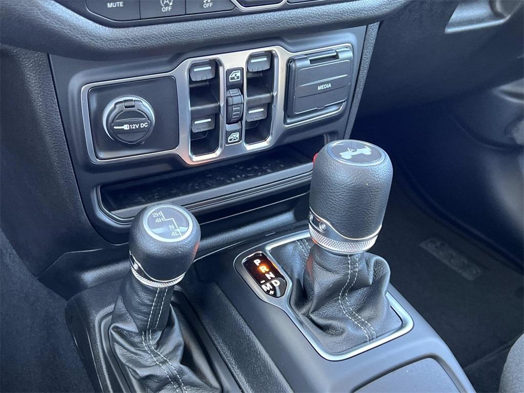 new 2026 Jeep Wrangler car, priced at $43,780