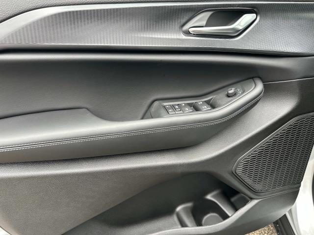 new 2025 Jeep Grand Cherokee L car, priced at $49,023