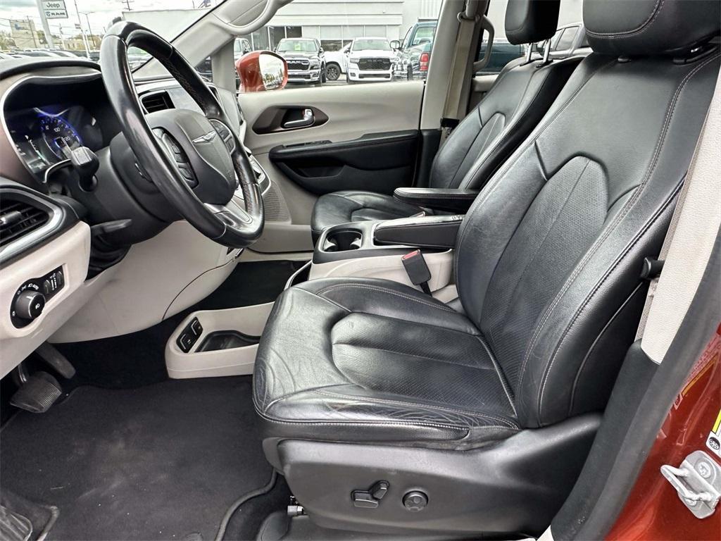 used 2018 Chrysler Pacifica car, priced at $17,995