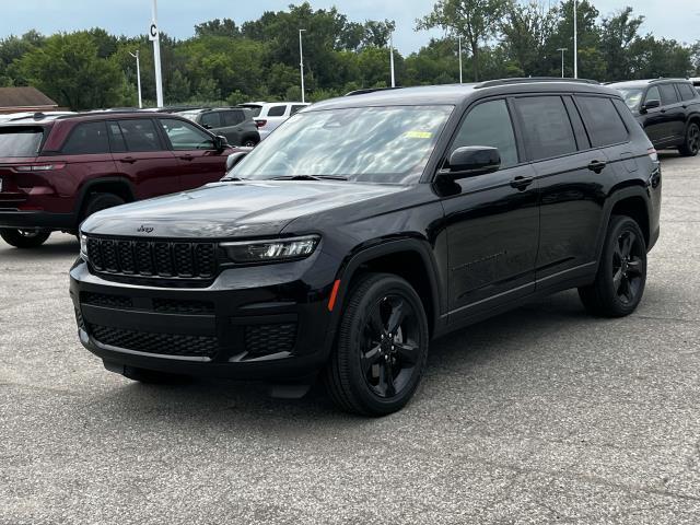 new 2024 Jeep Grand Cherokee L car, priced at $49,354