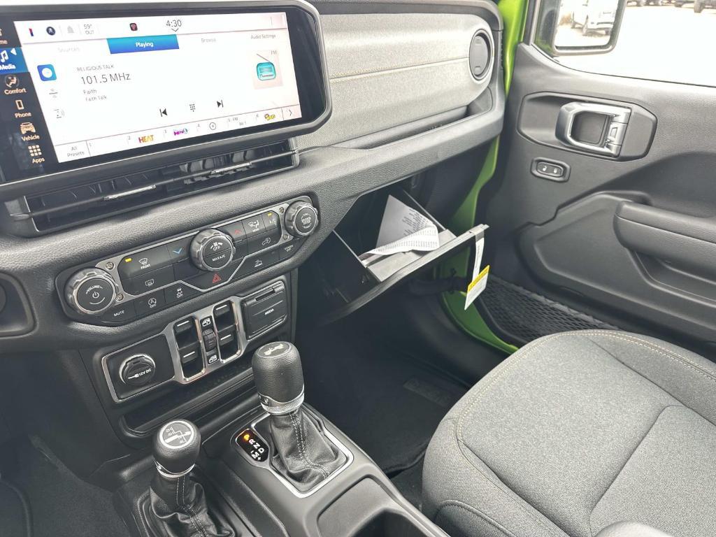 new 2026 Jeep Wrangler car, priced at $44,376