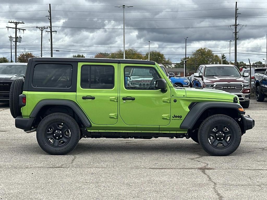 new 2026 Jeep Wrangler car, priced at $44,376