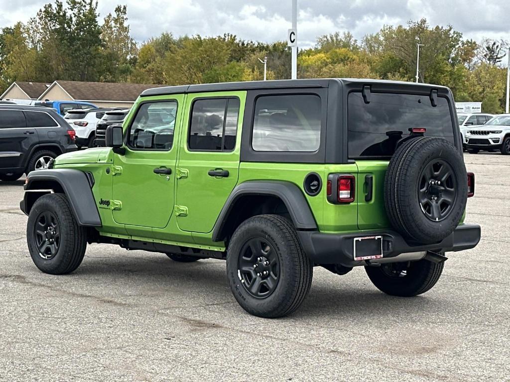new 2026 Jeep Wrangler car, priced at $44,376