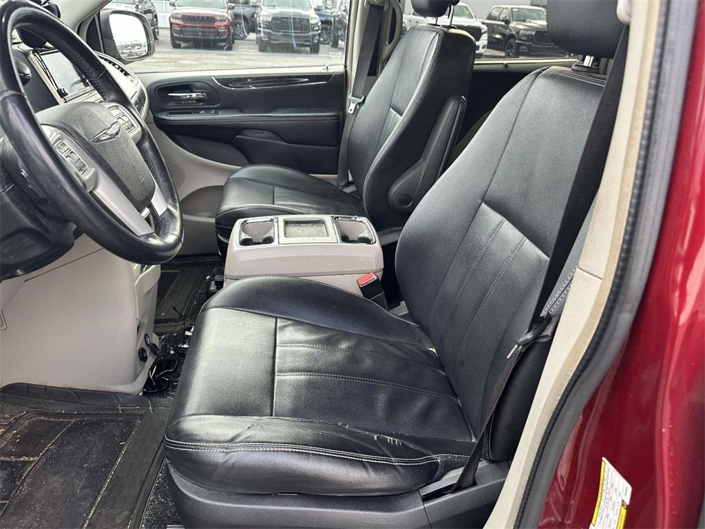 used 2015 Chrysler Town & Country car, priced at $4,995
