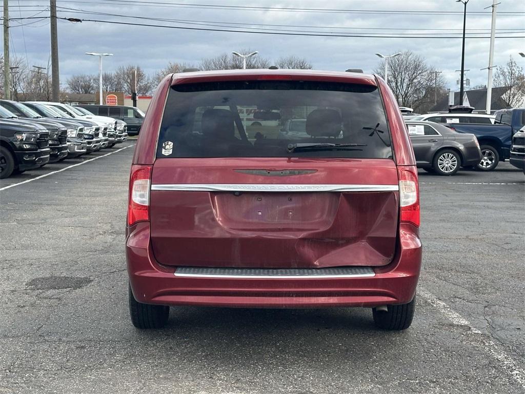used 2015 Chrysler Town & Country car, priced at $4,995