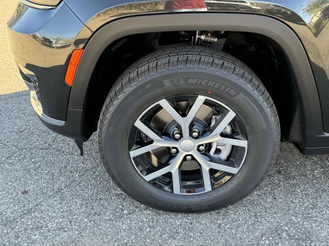 new 2025 Jeep Grand Cherokee L car, priced at $48,503