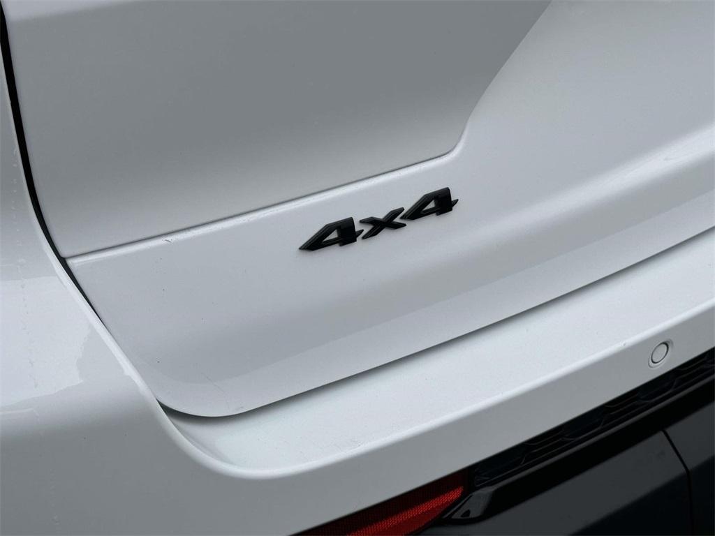 used 2023 Jeep Grand Cherokee L car, priced at $33,995