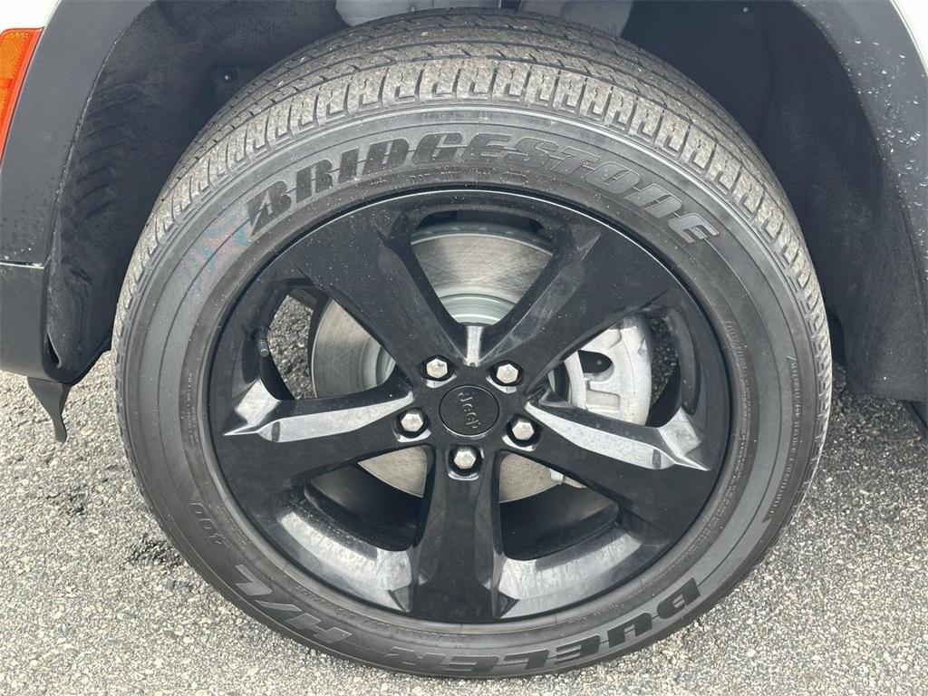 used 2023 Jeep Grand Cherokee L car, priced at $33,995