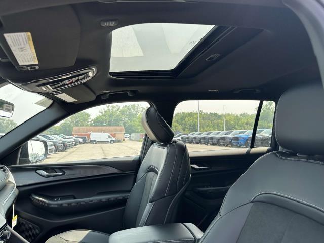 new 2025 Jeep Grand Cherokee L car, priced at $49,023