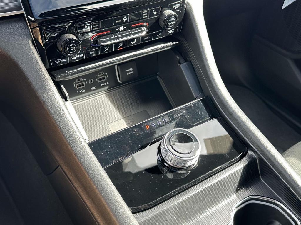 new 2025 Jeep Grand Cherokee car, priced at $43,406