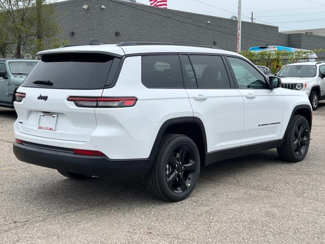 new 2024 Jeep Grand Cherokee L car, priced at $47,318