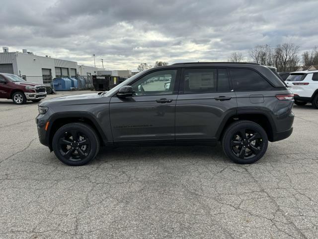 new 2025 Jeep Grand Cherokee car, priced at $46,864