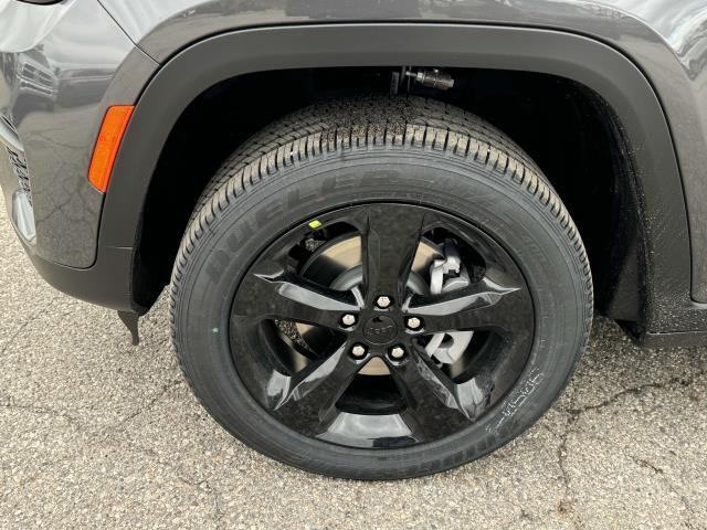 new 2025 Jeep Grand Cherokee car, priced at $46,864