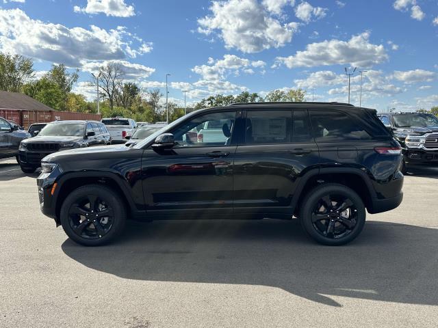 new 2025 Jeep Grand Cherokee car, priced at $52,857