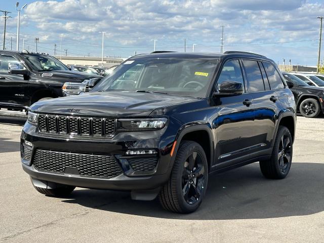 new 2025 Jeep Grand Cherokee car, priced at $52,857