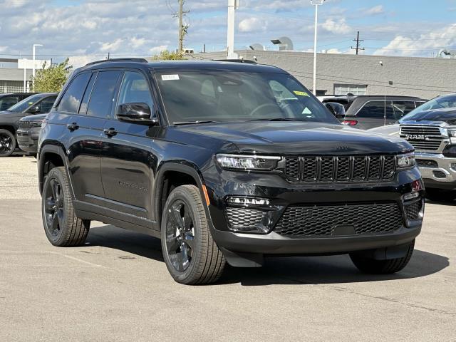 new 2025 Jeep Grand Cherokee car, priced at $52,857