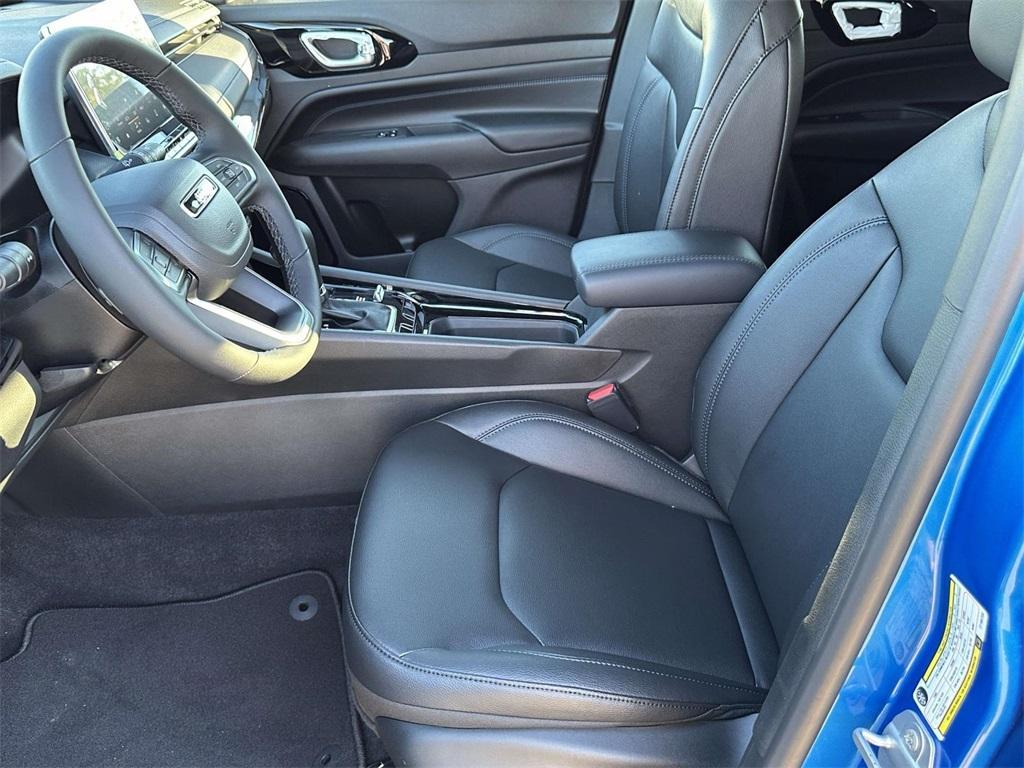 new 2026 Jeep Compass car, priced at $35,129