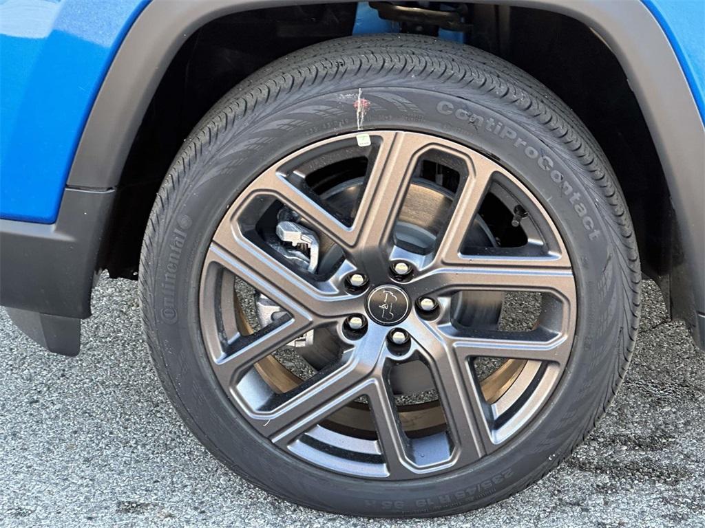 new 2026 Jeep Compass car, priced at $35,129