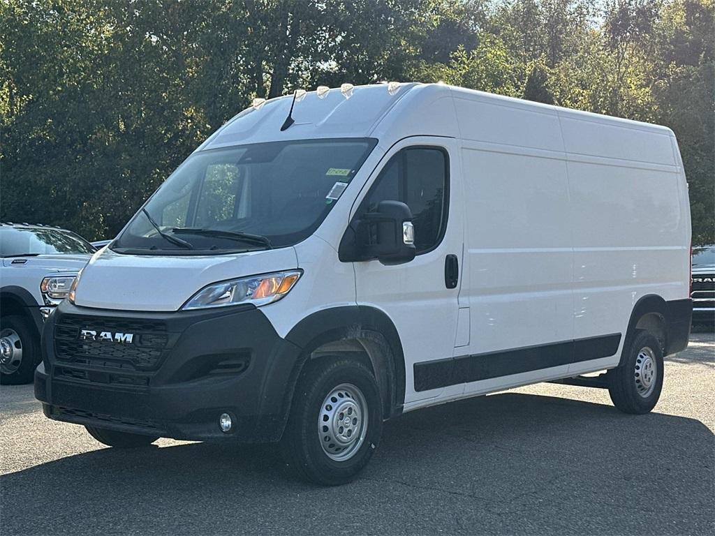 new 2025 Ram ProMaster 2500 car, priced at $53,050