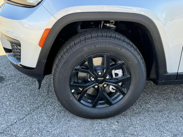 new 2025 Jeep Grand Cherokee L car, priced at $47,344