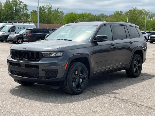 new 2024 Jeep Grand Cherokee L car, priced at $47,854