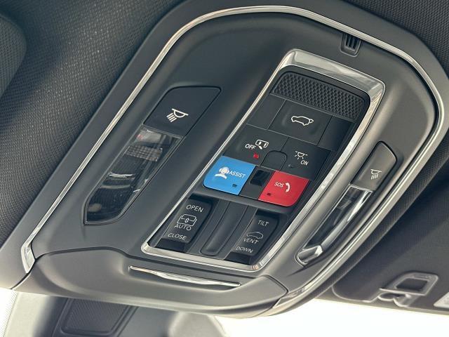 new 2025 Jeep Grand Cherokee car, priced at $47,063