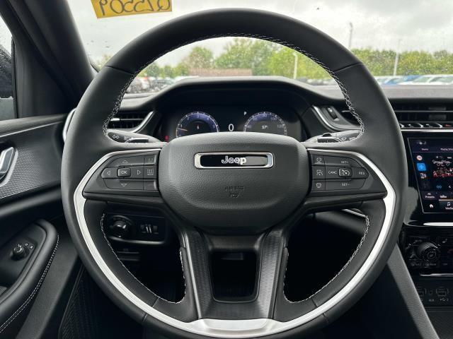 new 2025 Jeep Grand Cherokee car, priced at $47,063