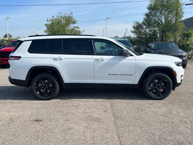 new 2024 Jeep Grand Cherokee L car, priced at $48,818