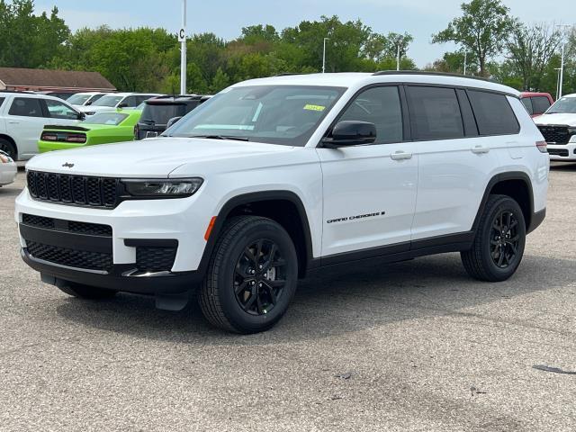 new 2024 Jeep Grand Cherokee L car, priced at $47,338