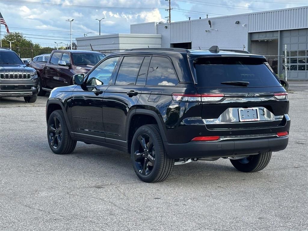 new 2025 Jeep Grand Cherokee car, priced at $51,583