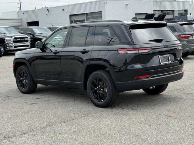 new 2024 Jeep Grand Cherokee car, priced at $46,364