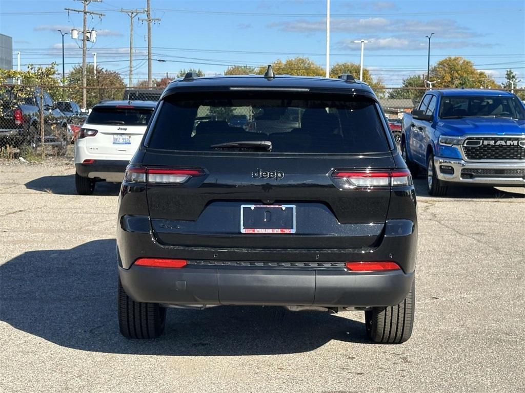 new 2025 Jeep Grand Cherokee L car, priced at $49,148