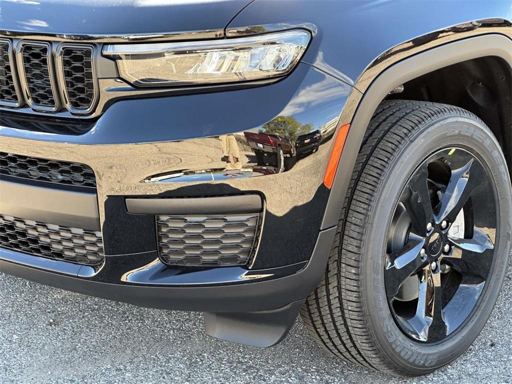 new 2025 Jeep Grand Cherokee L car, priced at $49,148