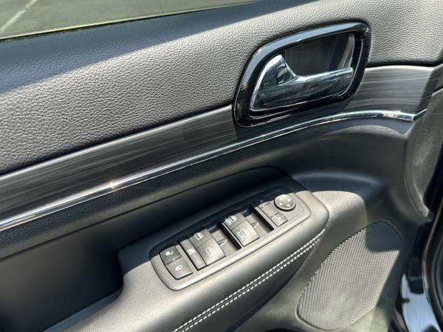 used 2021 Jeep Grand Cherokee car, priced at $28,995