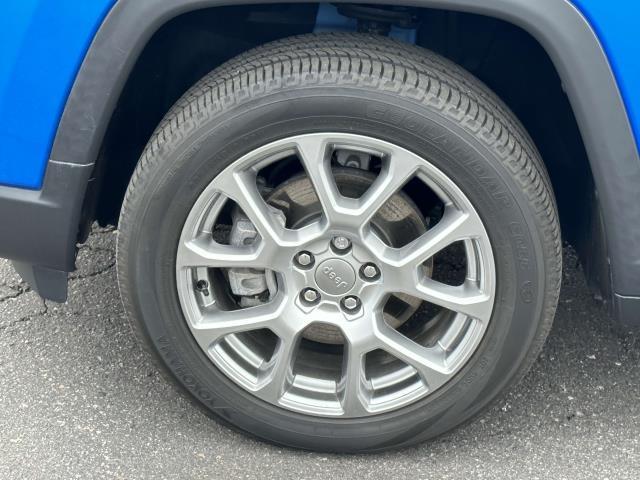 used 2022 Jeep Compass car, priced at $24,995