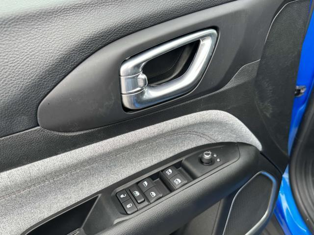 used 2022 Jeep Compass car, priced at $24,995