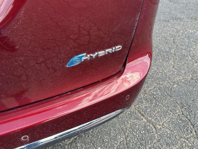 used 2021 Chrysler Pacifica Hybrid car, priced at $35,995