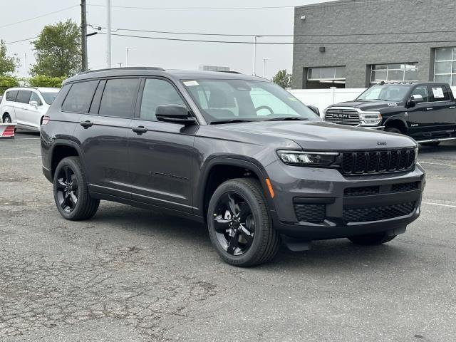 new 2025 Jeep Grand Cherokee L car, priced at $49,023