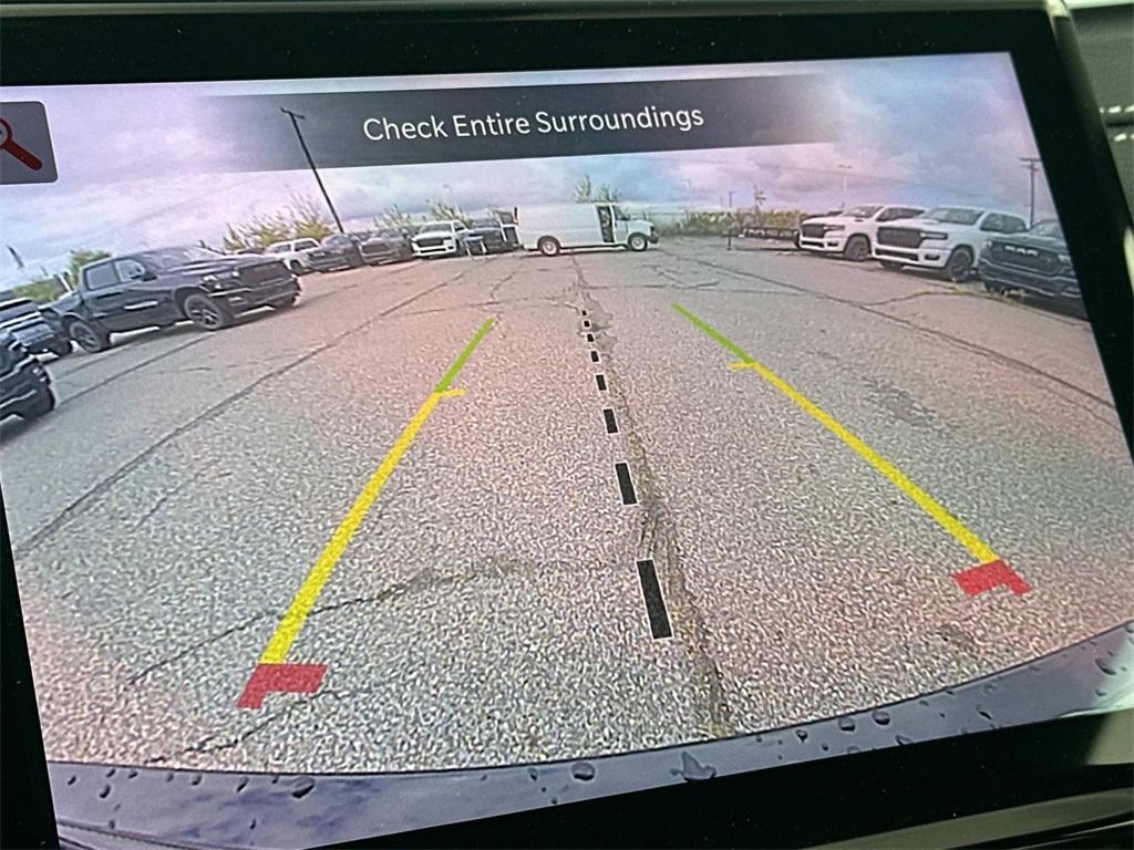 new 2025 Jeep Grand Cherokee car, priced at $46,867