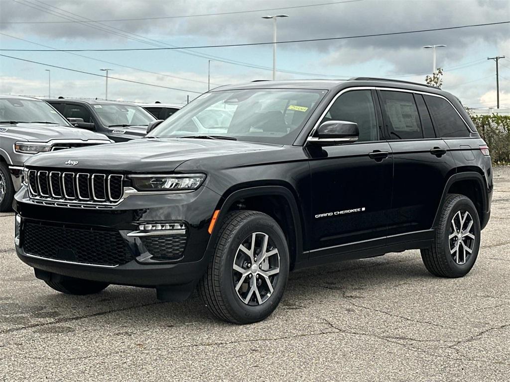 new 2025 Jeep Grand Cherokee car, priced at $46,867