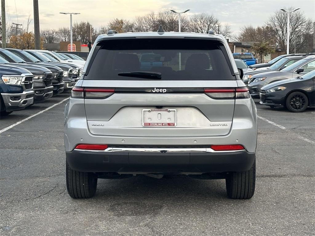 used 2023 Jeep Grand Cherokee car, priced at $32,679