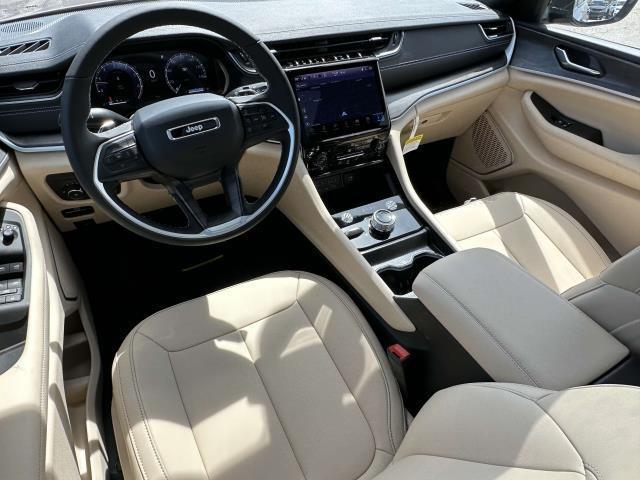 new 2025 Jeep Grand Cherokee car, priced at $52,966