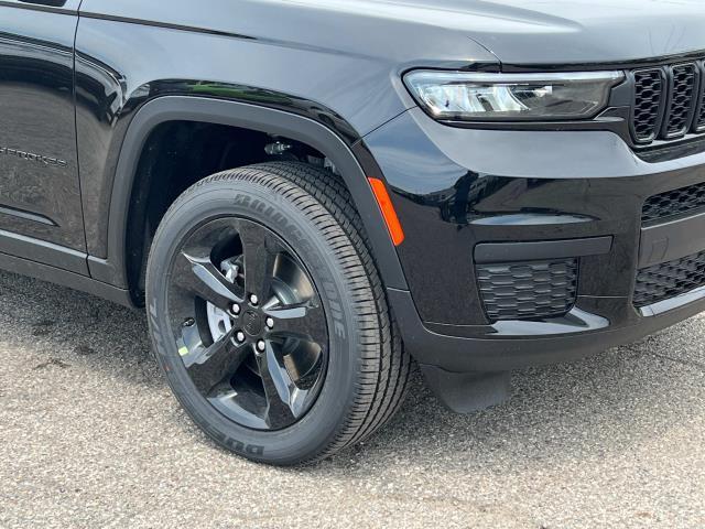 new 2024 Jeep Grand Cherokee L car, priced at $49,354