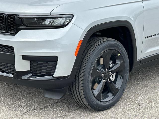 new 2025 Jeep Grand Cherokee L car, priced at $49,023