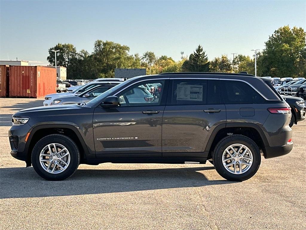 new 2025 Jeep Grand Cherokee car, priced at $43,406