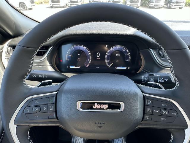 new 2025 Jeep Grand Cherokee car, priced at $46,527