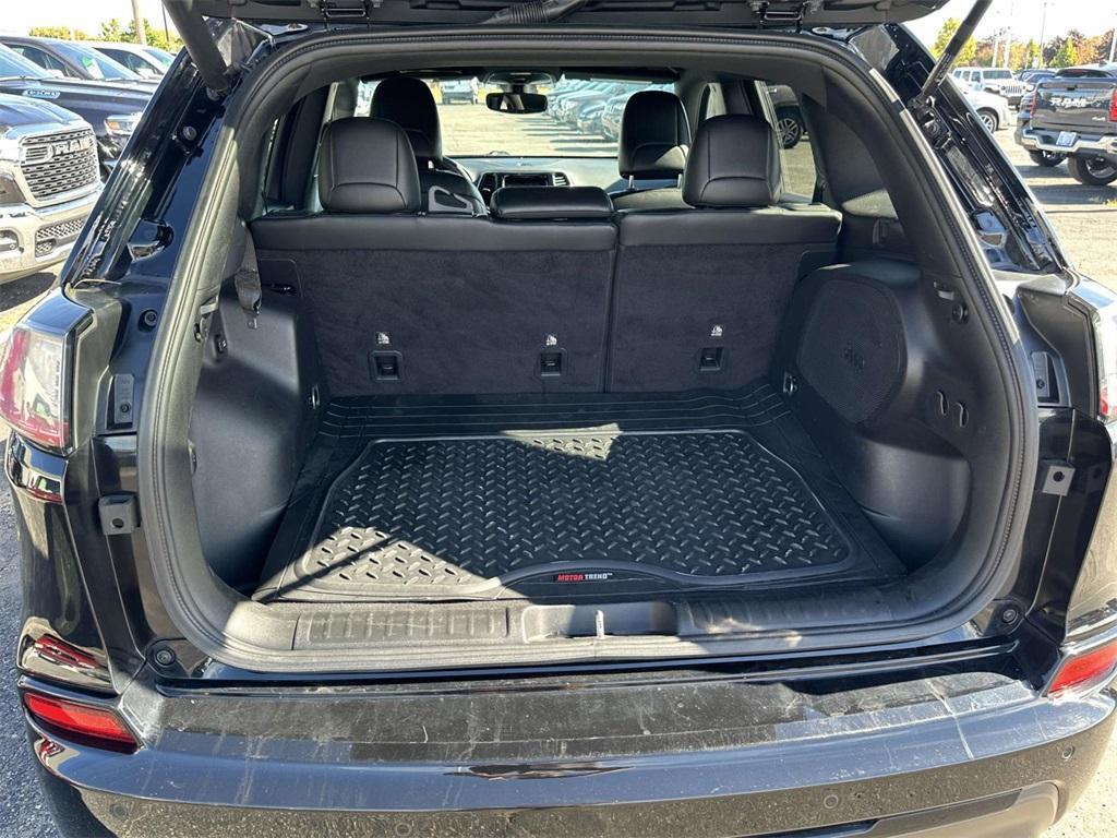 used 2019 Jeep Cherokee car, priced at $16,995